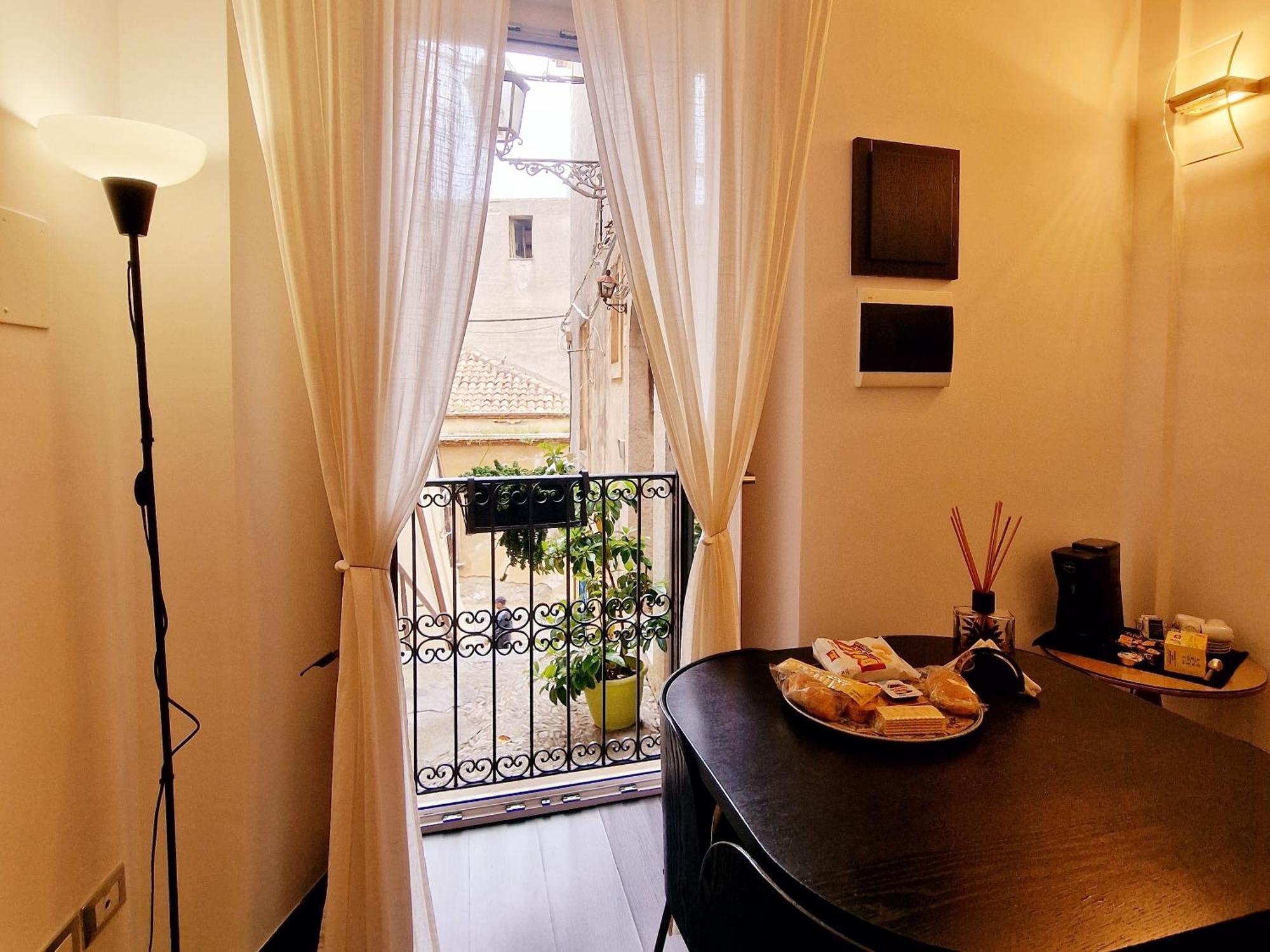 Donna Rosa - Main Avenue Villa Taormina Exterior photo